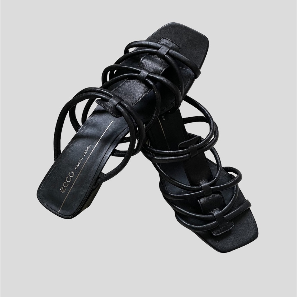 ★ ECCO black leather strappy sandals, EU 41, US 10-10.5 ★